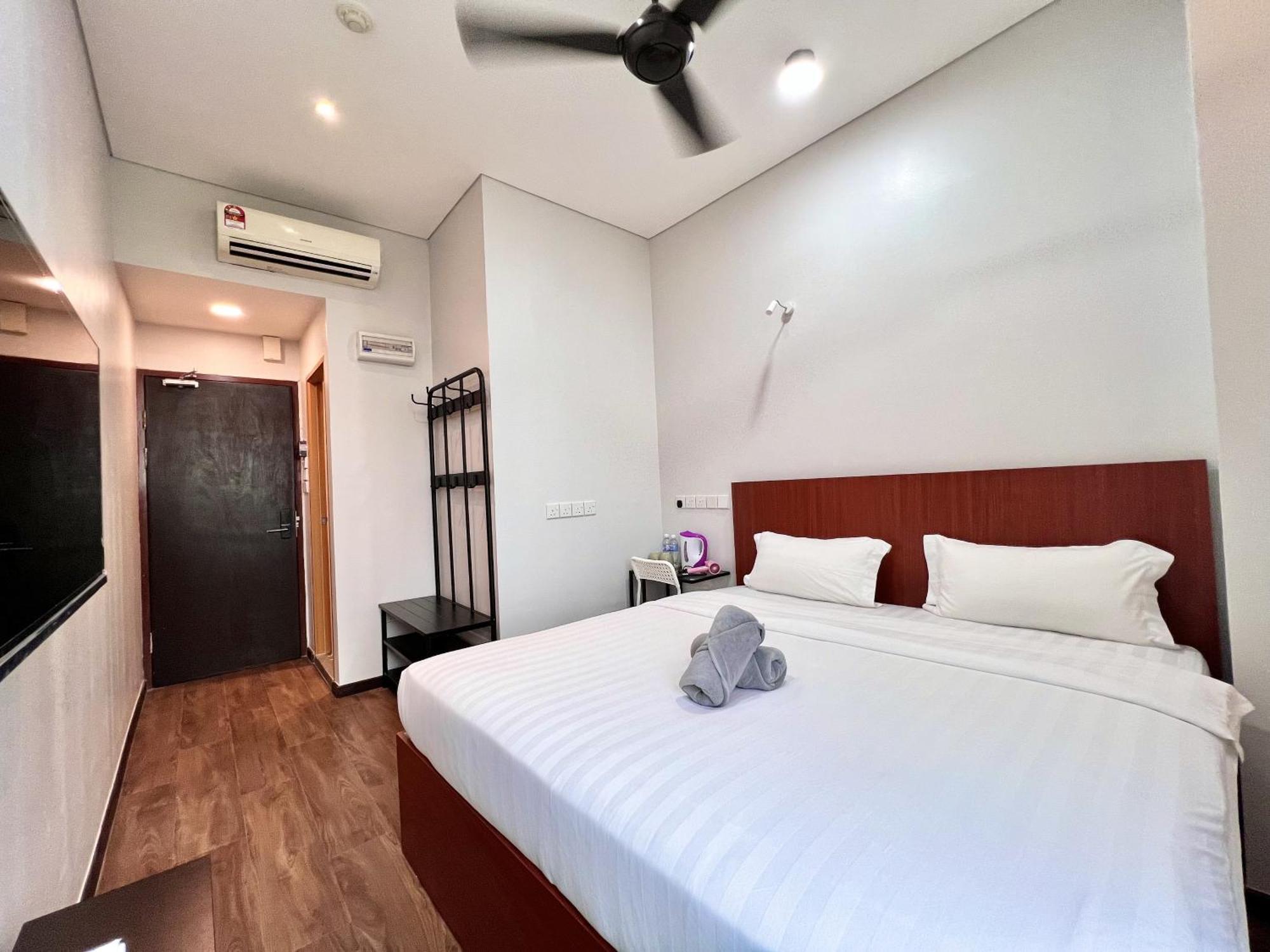 New Margo Hotel Kk Kota Kinabalu Exterior foto